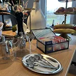 Falken Otel *