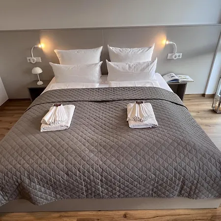Otel Falken Hechingen